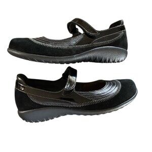 Naot Black Suede Leather Mary Jane 39